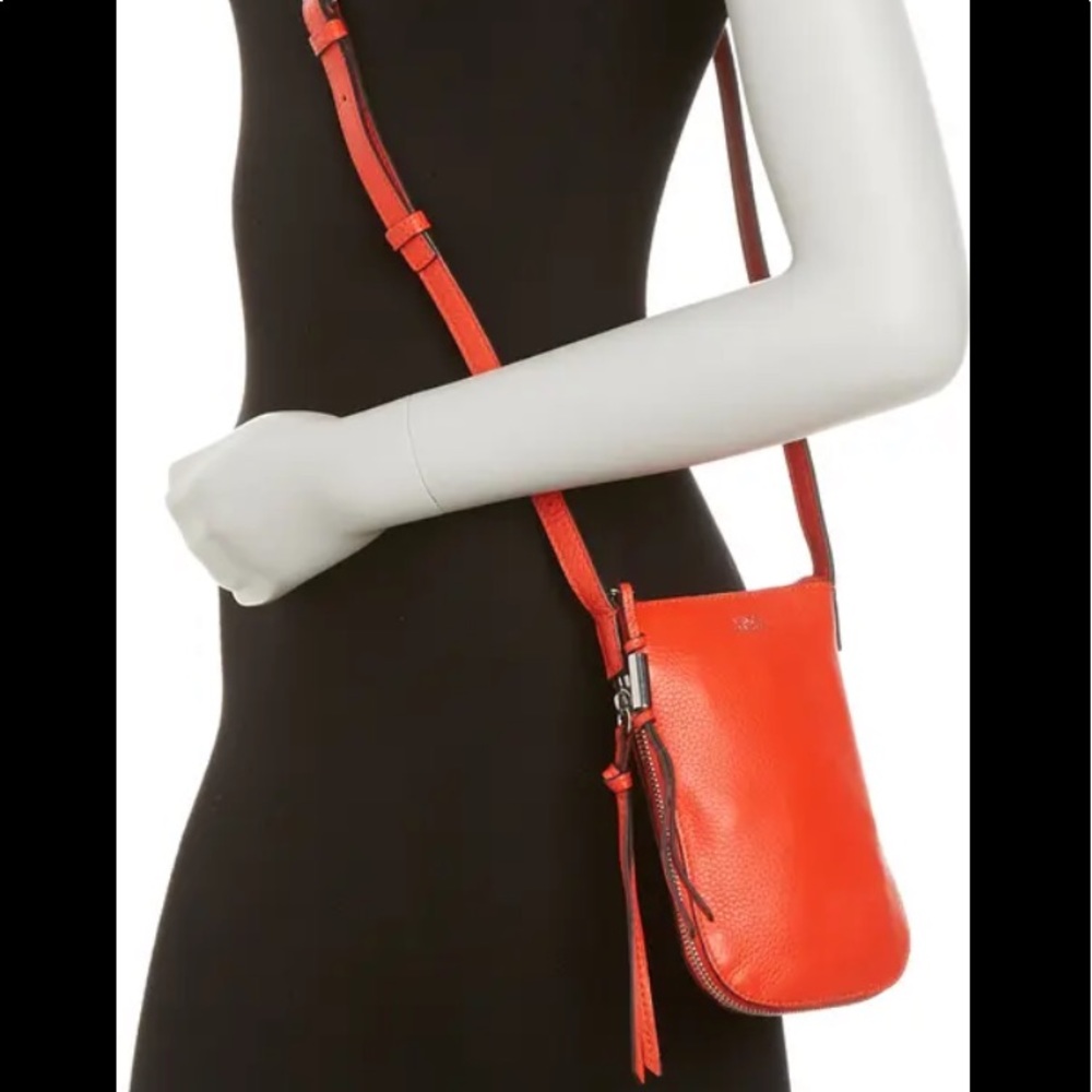 Vince Camuto Kenzy Leather Phone Crossbody Bag